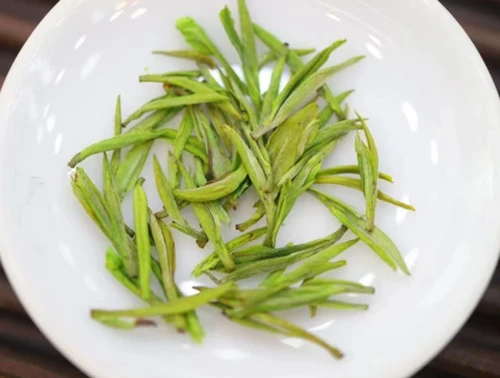 Šta je zeleni čaj od jasmina i kako dobija svoju cvjetnu aromu